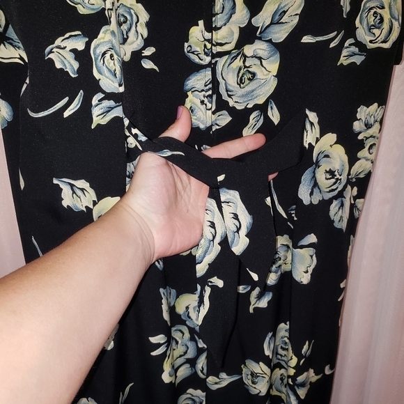 Vintage 90s Sunshine and Starshine Womens Black Floral Pleated Midi Dress sz 10 - Picture 7 of 9